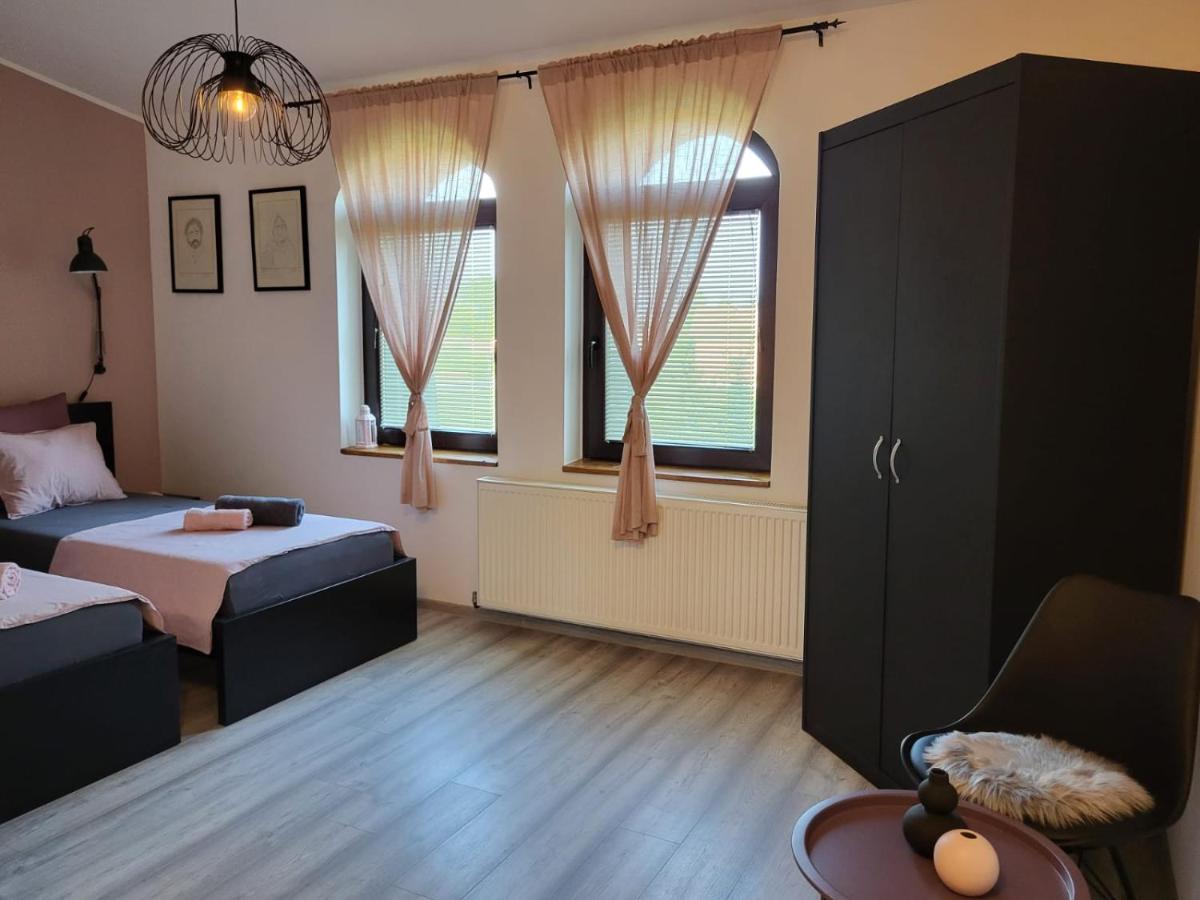 Sobe Pilajevo 2, 183 Ulica Stjepana Radica, Gola Apartman Kültér fotó
